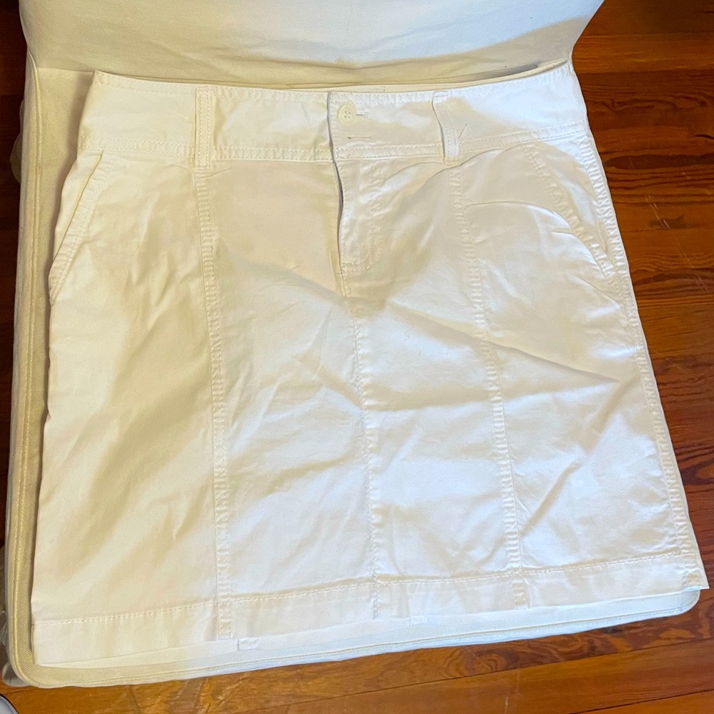 Caslon Skirt Button and Zip Front Closure with Pockets